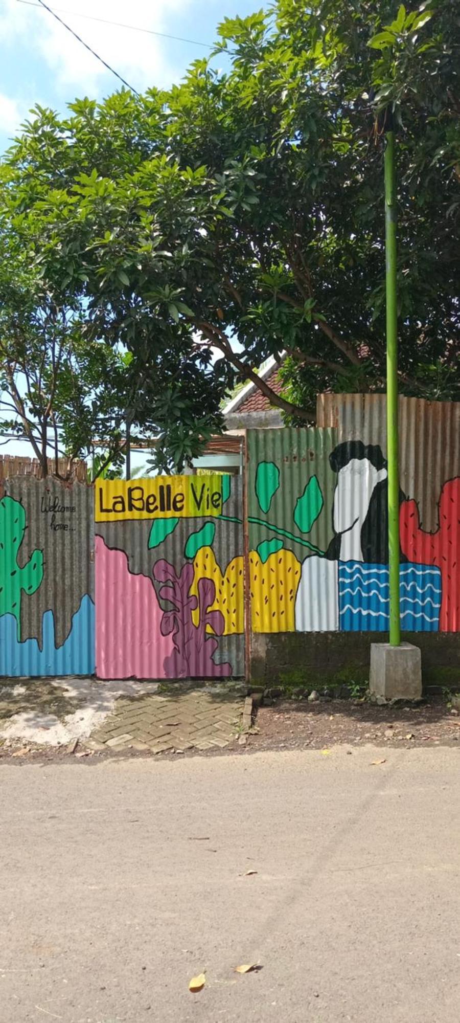 La Belle Vie Homestay Banyuwangi  Exterior photo